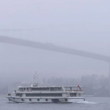 İstanbul’da sis nedeniyle kimi vapur seferleri iptal edildi